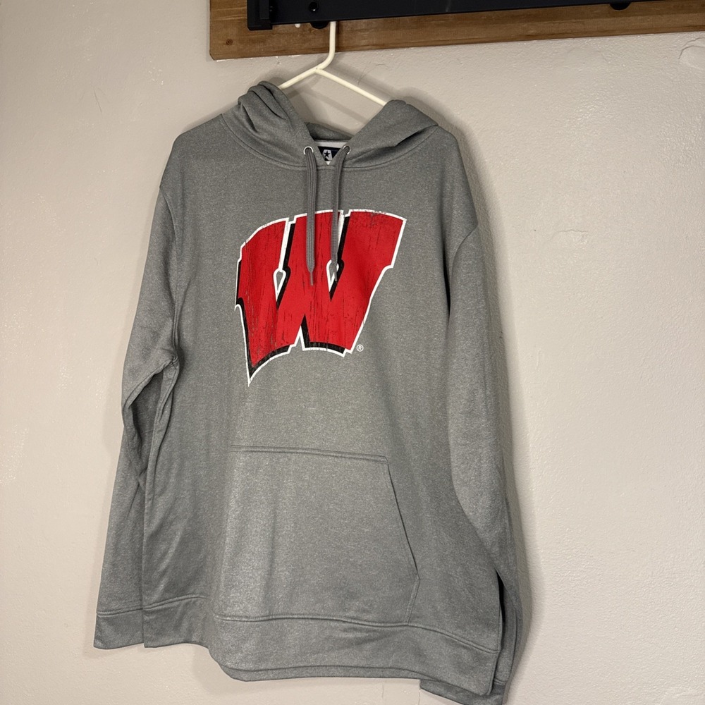 NWT Wisconsin Badgers‎ J America NCAA Hoodie Pullover Men's 2XL Grey Performance